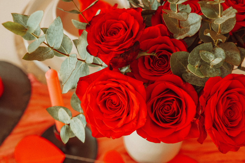 Best Valentine’s Day Flowers to Send in Macleod & Nearby Suburbs